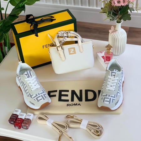 طقم فندي نسائي