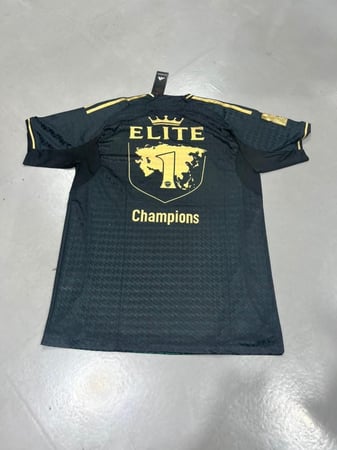 تيشيرت نادي الاهلي السعودي الجديد 2026