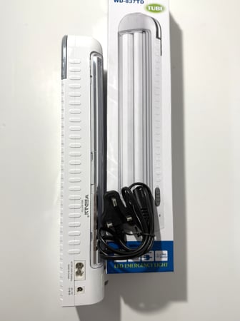 مصباحك المثالي في حالات الطوارئ USB متجر الشامل24