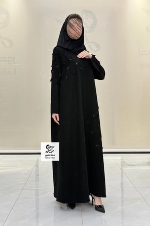 عبايه نور نص كلوش بقماش سيراميك اصلي بتدخيل شك اسود ناعم