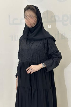 عبايه ثراء طبقات كامل بتدخيلات الركامه الهندي