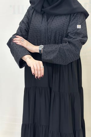 عبايه ثراء طبقات كامل بتدخيلات الركامه الهندي