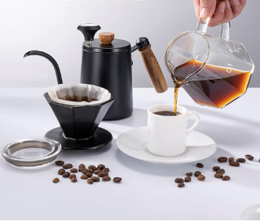 طقم ماكينة تحضير القهوة المصبوبة