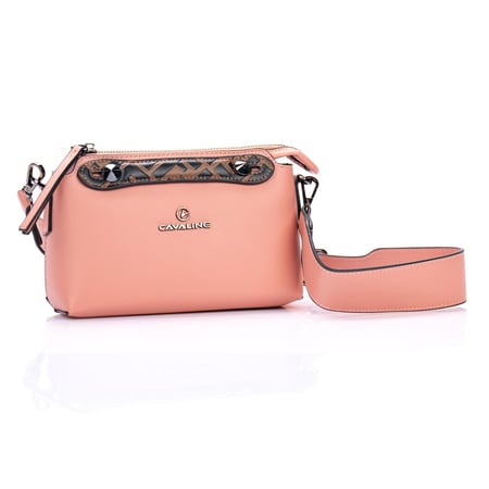 شنطة نسائية من كفالاين