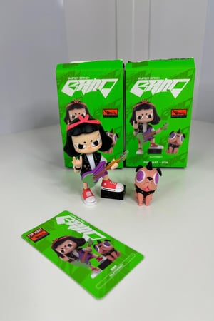 مجسم Vita- Guitarist