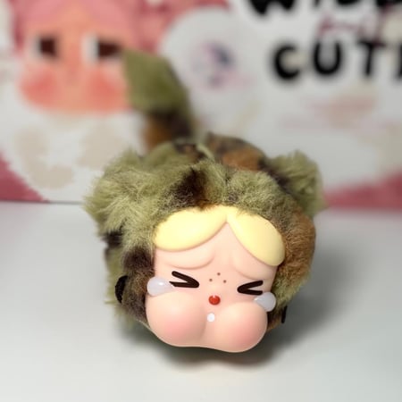 ميدالية كراي بيبي أصلية - Camo Cutie