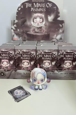 مجسم Skullpanda - The Unicorn