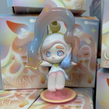 مجسم تشاكا - قوس قزح