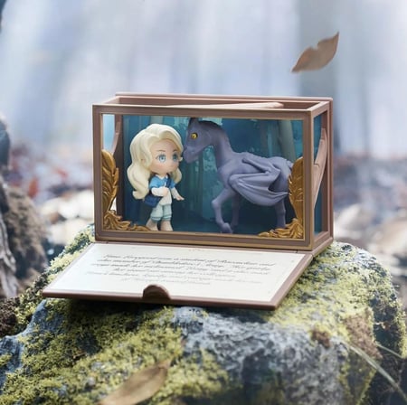 مجسم لونا لوفغود - Hogwarts Biographical