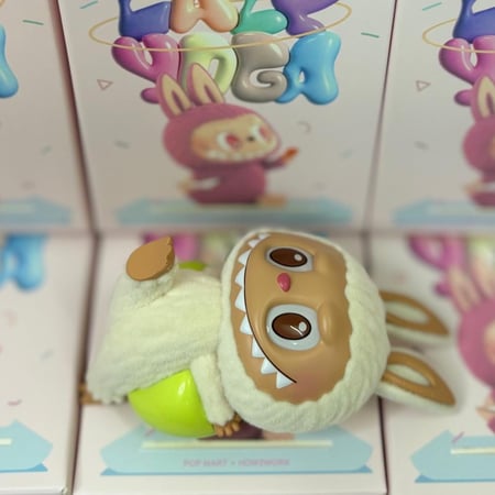 مجسم لابوبو يوغا 6