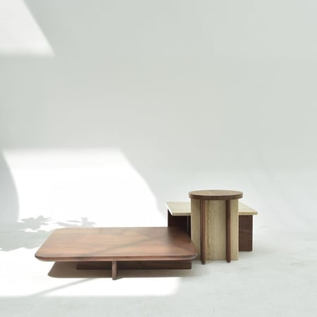 طاولة إليسيه مونمارتر اللوفر