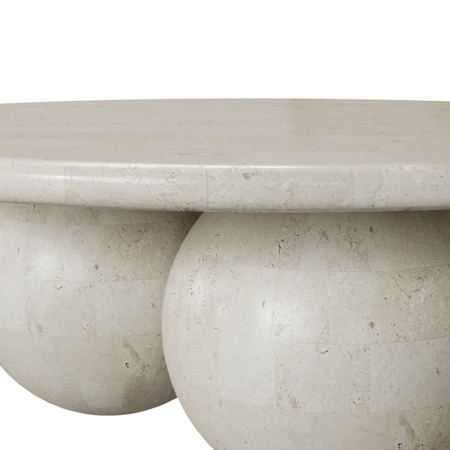 طاولة قهوة منحوتة يدوياً