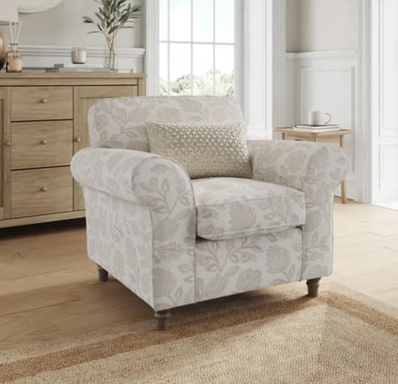‏ Flori Accent Chair