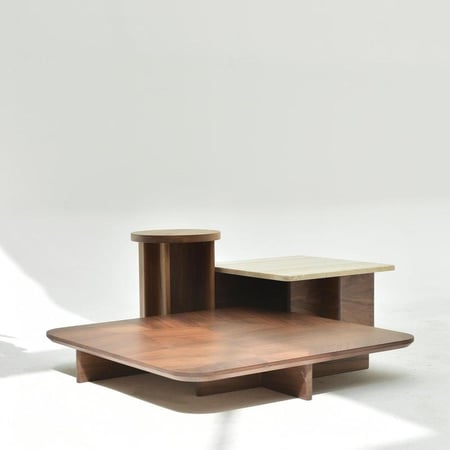 طاولة إليسيه مونمارتر اللوفر