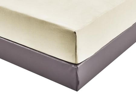 مفرش EMILY صيفي مطرز كابتونيه مزدوج - 200×200 سم - 10 قطع - سكري