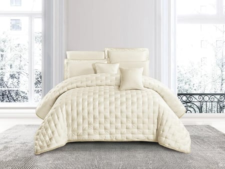 مفرش EMILY صيفي مطرز كابتونيه مزدوج - 200×200 سم - 10 قطع - سكري