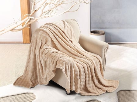 بطانية POP سادة مخمل خفيفة مزدوج - 200×230 سم - بيج فاتح