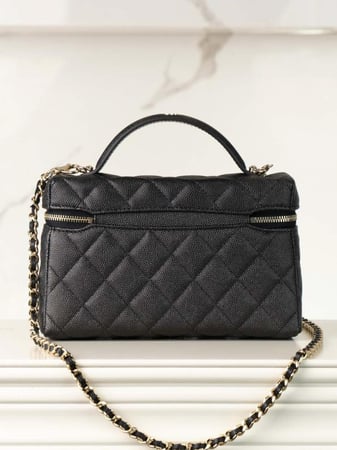 شنطه شانيل اسود