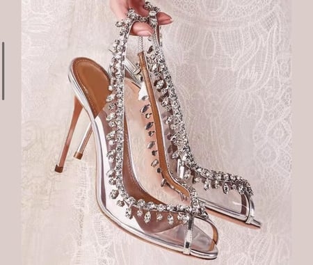 أكوازورا  صندل تيمبتيشن مرصع بالكريستال