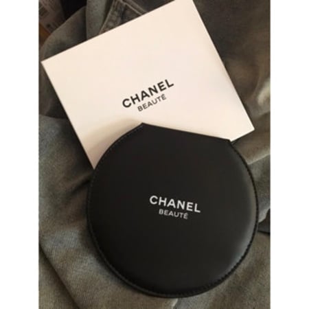 مرايه انيقه شانيل مع البوكس