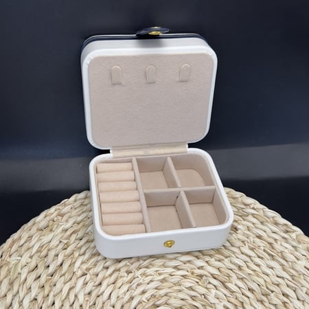 حقيبة مجوهرات