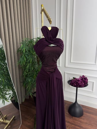 فستان تنفيذ R BOUTIQUE