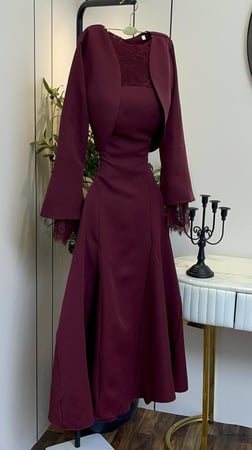 فستان تنفيذ R BOUTIQUE