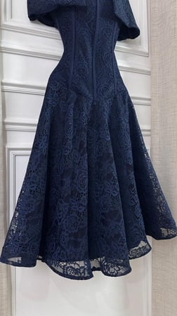 فستان تنفيذ R BOUTIQUE