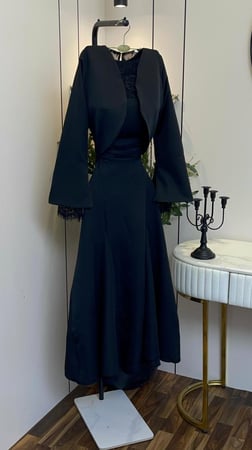 فستان تنفيذ R BOUTIQUE