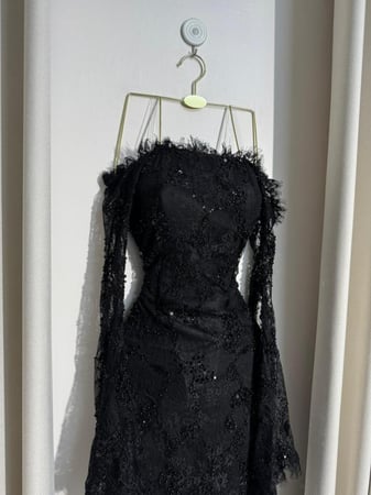 فستان تنفيذ R BOUTIQIE