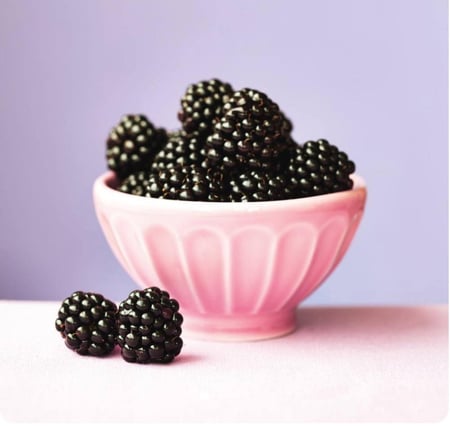 زيت عطري التوت البري