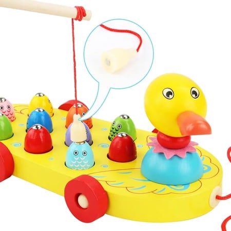 لعبة صيد السمك الخشبية