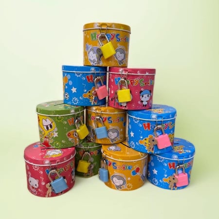 توزيعات حصالة نقود للاطفال