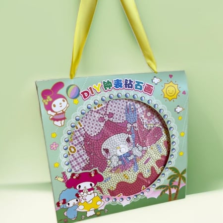 لوحة الماس للاطفال بشكل ساعة