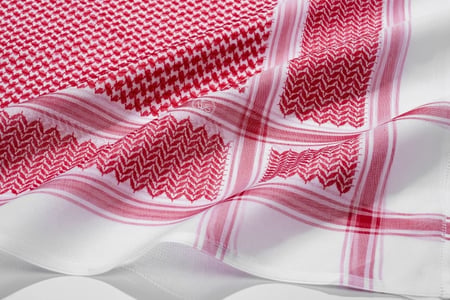 شماغ العطار عنبر
