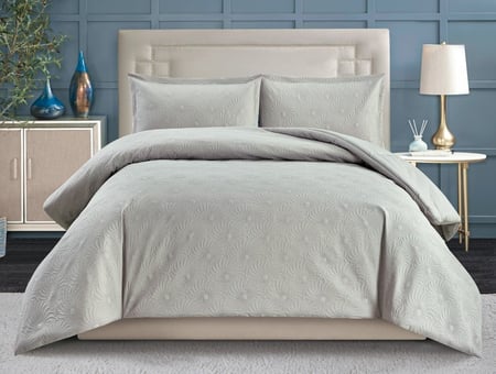 طقم لحاف أنساج منقش بالورد | رمادي