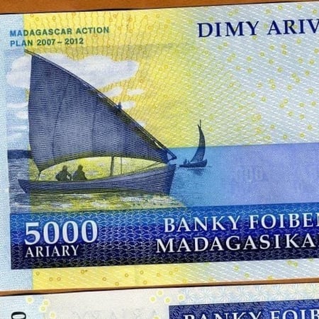 مدغشقر فئة 5000 أرياري أنسر