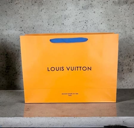 شنطه ظهر  لويس فيتون ماستر