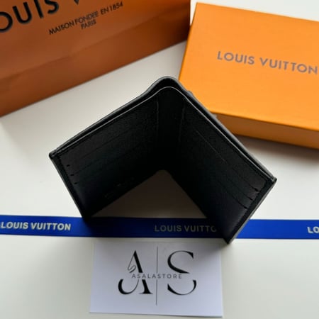 محفضه رجاليه /نسائي لويس فيتون اسود