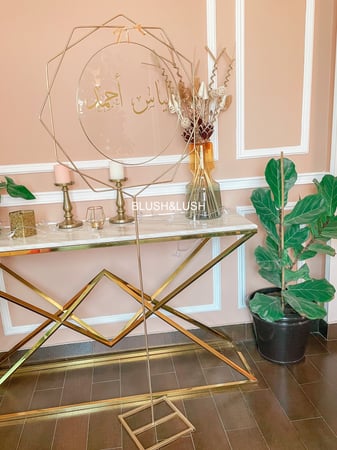 تعليقات اكريلك شفافة