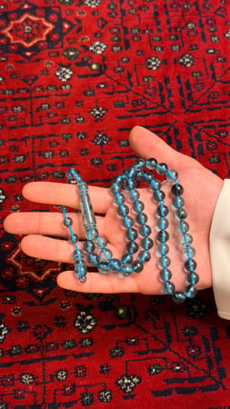 مسبحة سماوي مموج