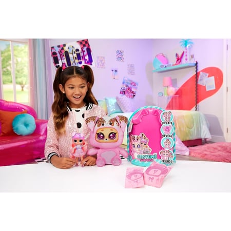 ال او ال سربرايز - دمية تنكرية عصرية مع  زي جرو - زهري