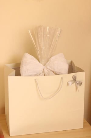 إضافة كيس تقديم  للبوكس الخشبي