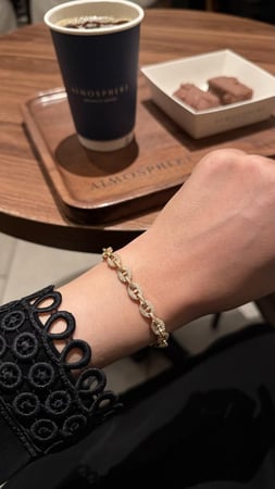 اساور وخاتم