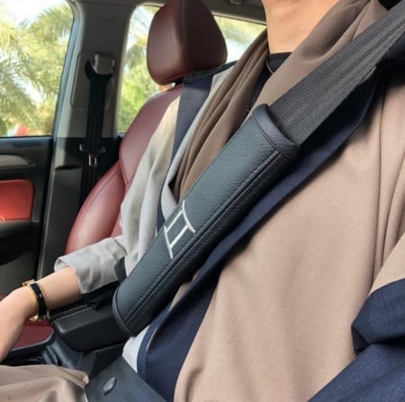 مسكة حزام الامان الوان متعدده وراقيه