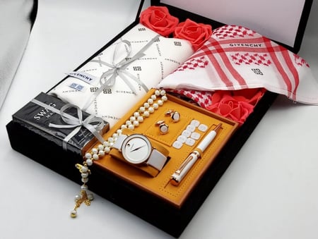 بوكس رجالي جفنشي مع التغليف