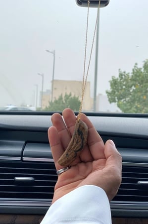 تعليقة كسرة العود نكتب عليه حسب الطلب