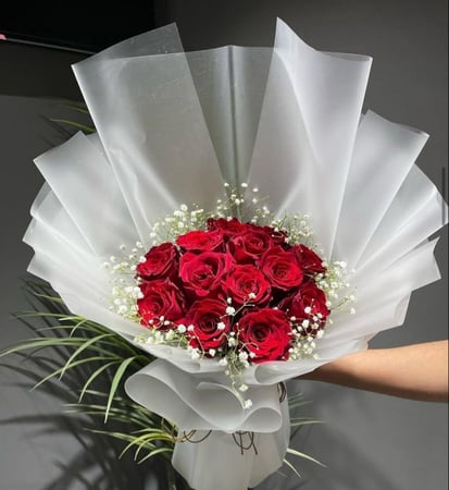 باقه ورد عنابي