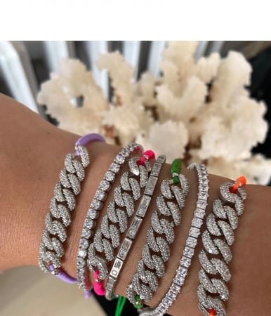 اسوارة جنزير - خيط وردي