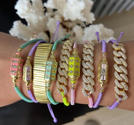 اسوارة جنزير - خيط وردي